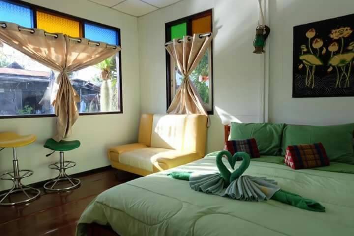 B&B Amphawa - Baan Ing Suan - Bed and Breakfast Amphawa