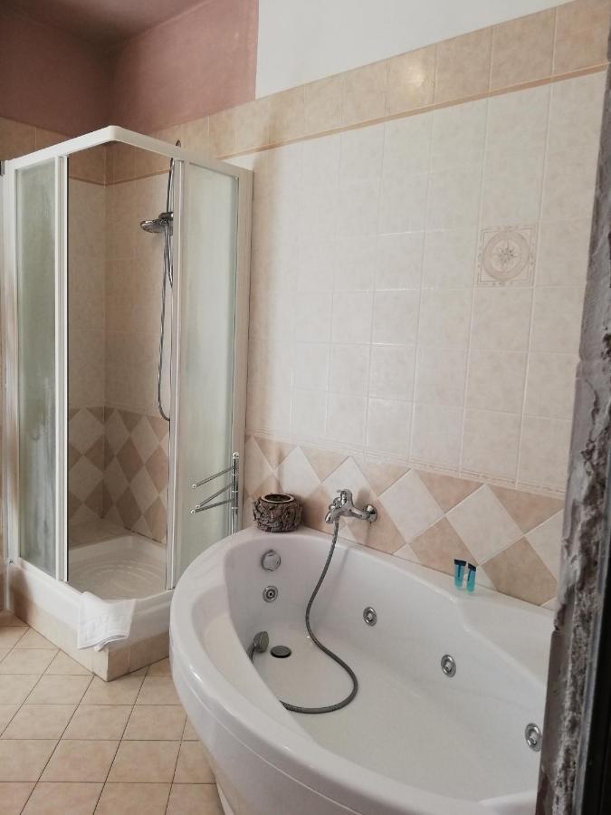 Chambre Double Deluxe avec Baignoire