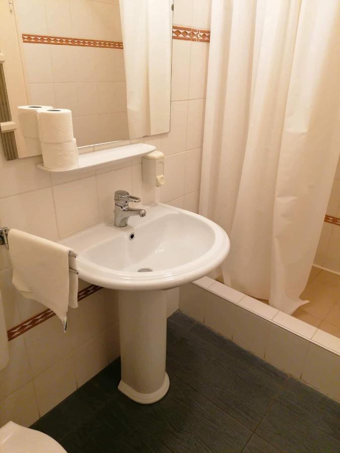 Small Twin Room