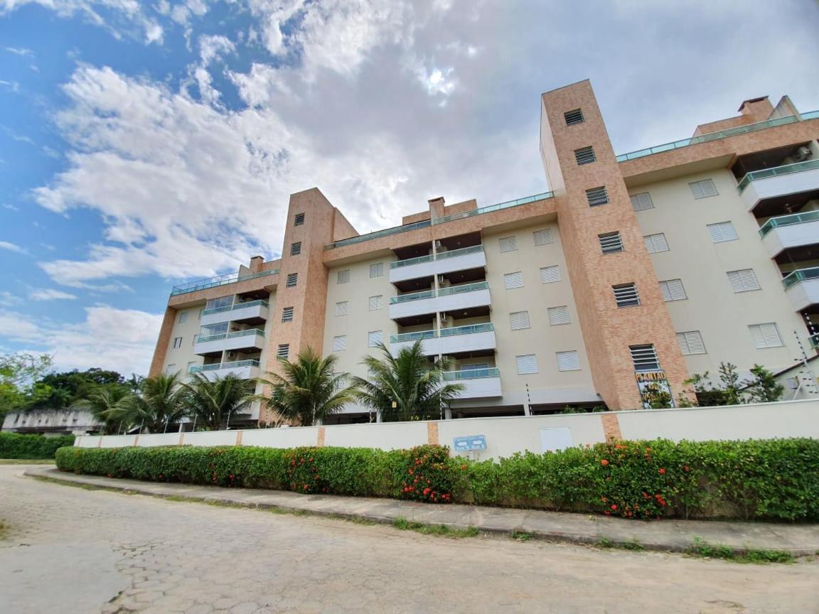Apartamento Praia das Toninhas, 3 min do Mar - Bed and Breakfast Ubatuba