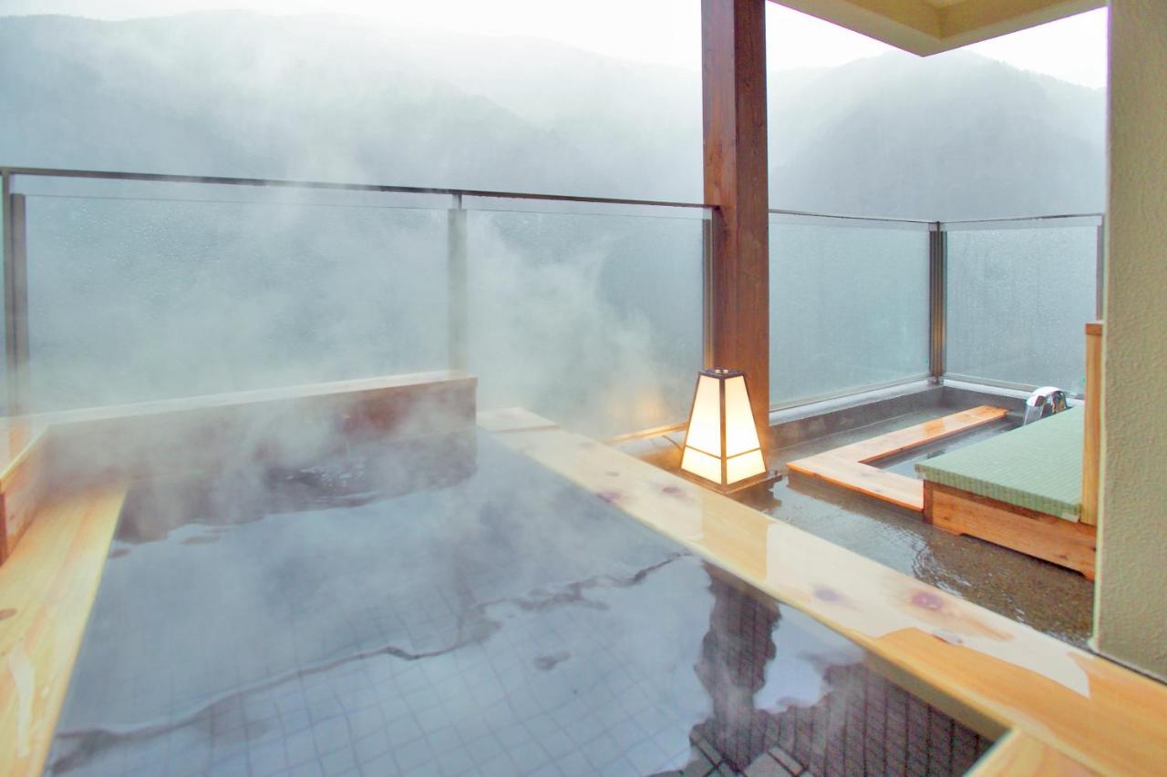 Suite with Open-Air Bath