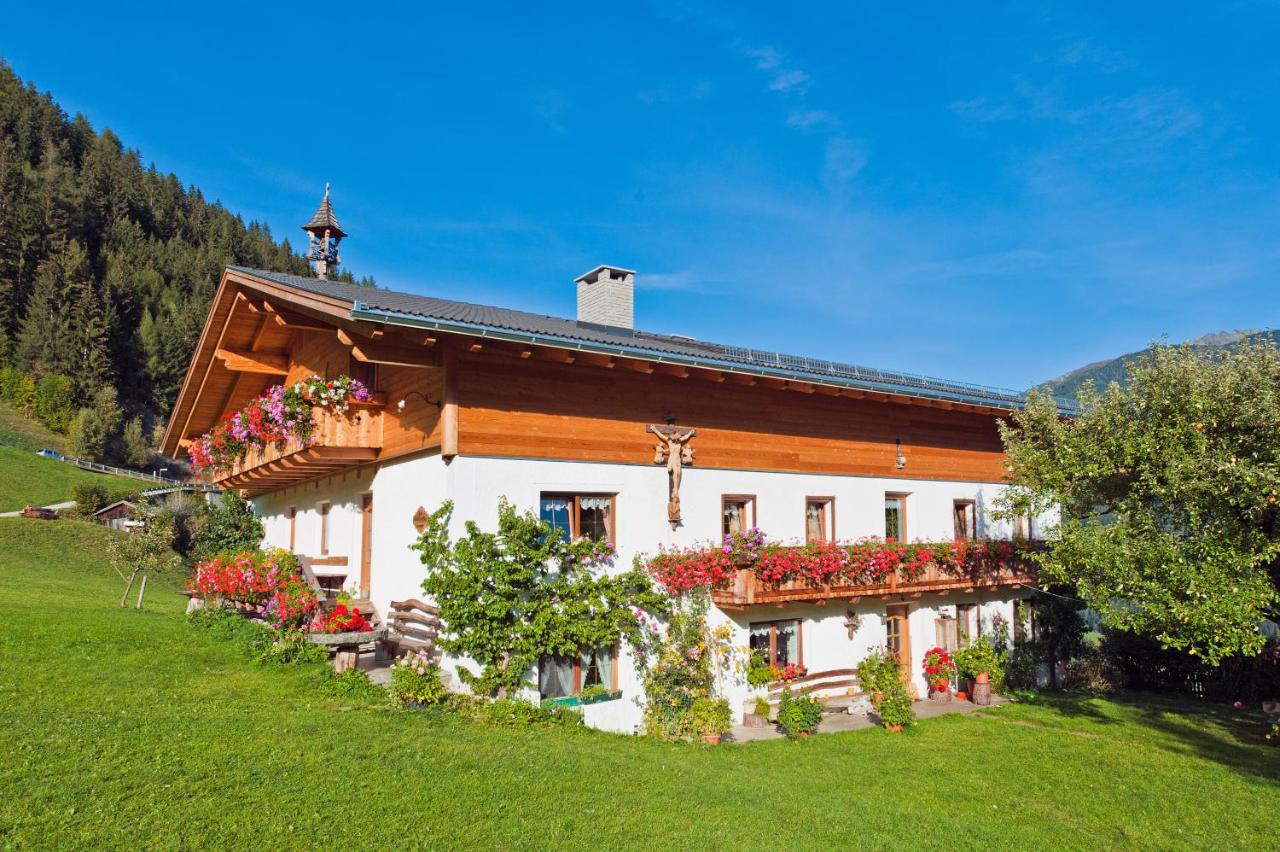 Oberschoellberghof - B&B Lutago