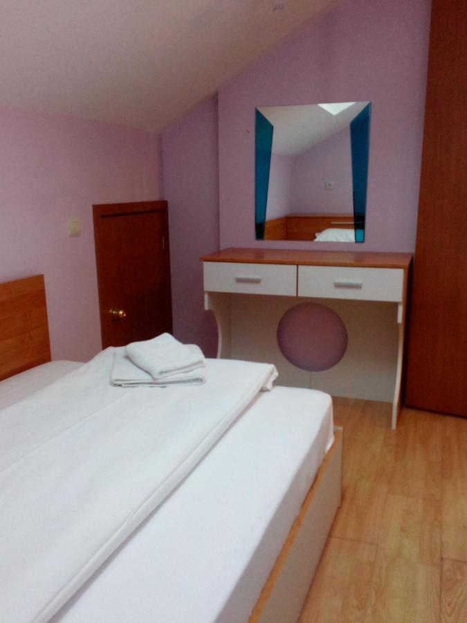 Appartamento con 2 Camere da Letto