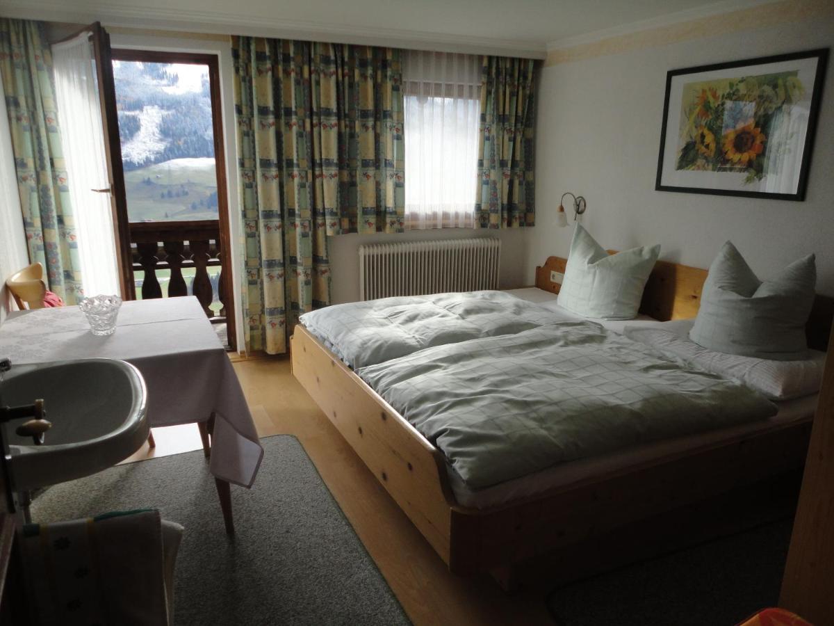 Double Room with Shared Bathroom