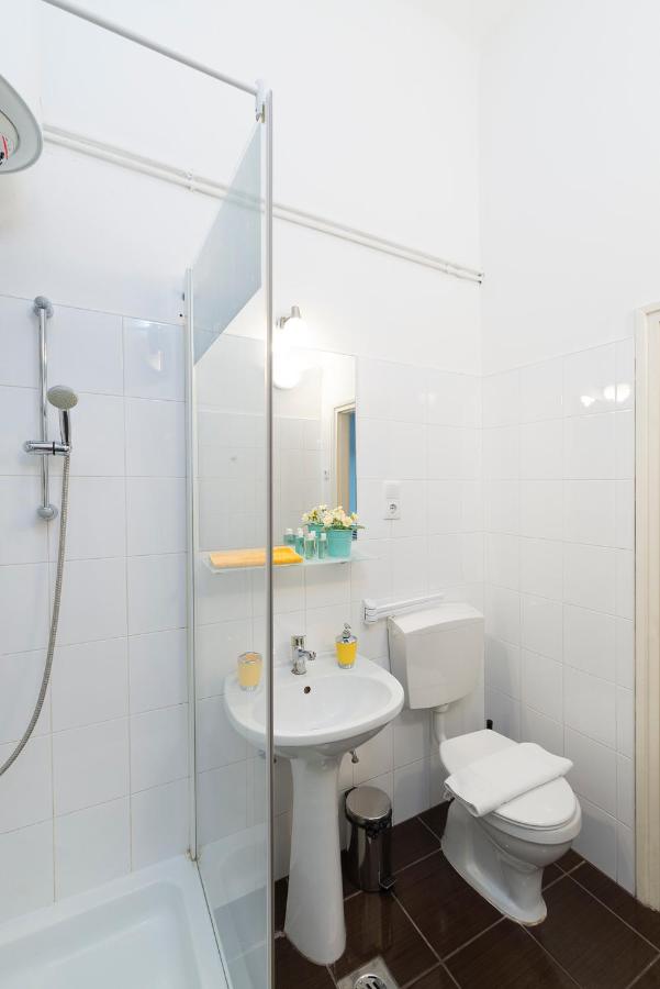 Camera con Bagno Privato