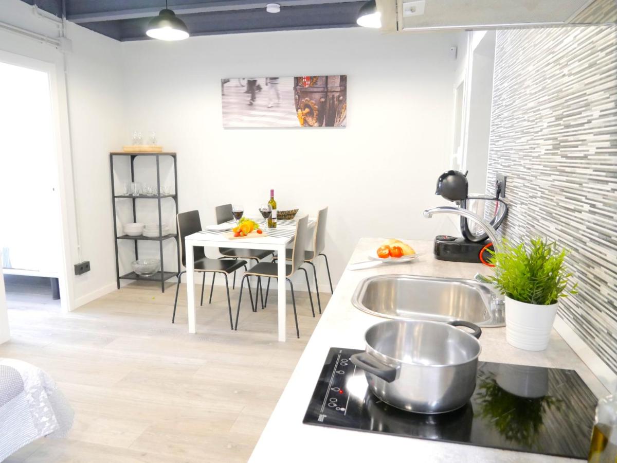 Stay U-nique Apartments Llobregat old - B&B L'Hospitalet de Llobregat