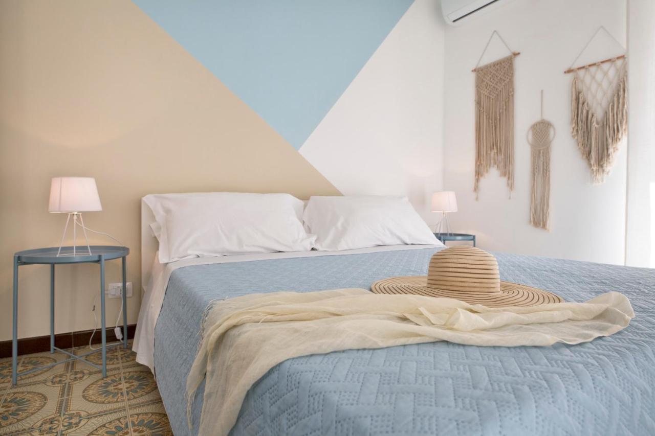 Two-Bedroom House Sea View 