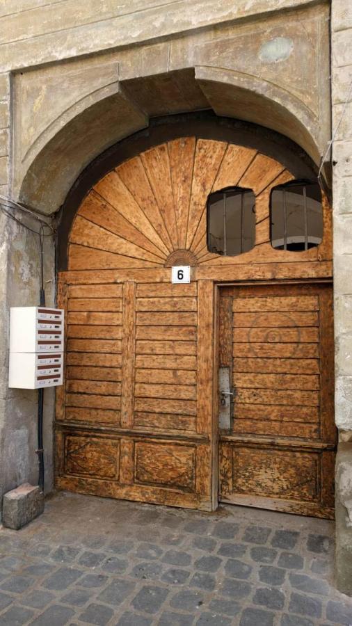 Black Church Studio - Ferienwohnung Kronstadt