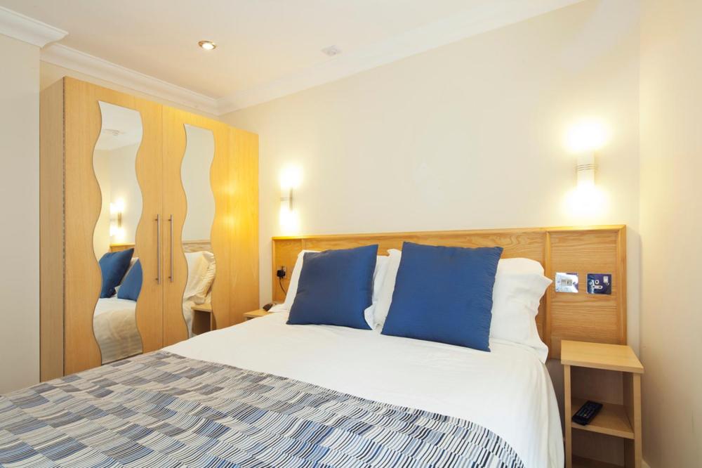 Queens Mansions: Sunset Apartment - B&B