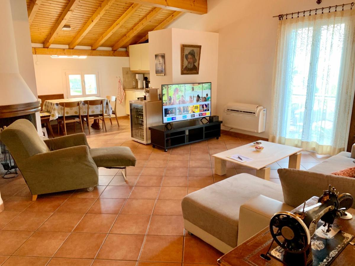 Comano Lugano Ticino - B&B Walterina - Ferienwohnung Comano TI