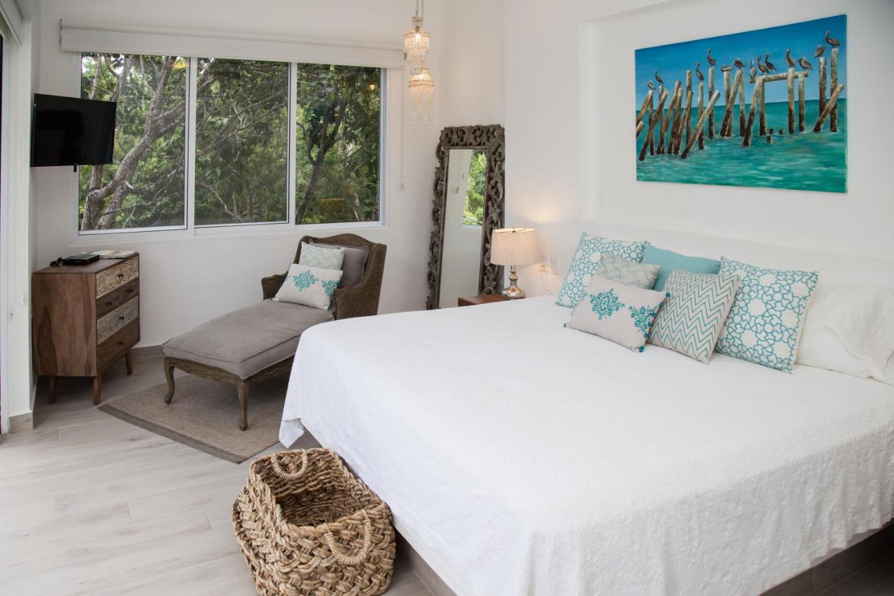 Villa with Private Pool 3