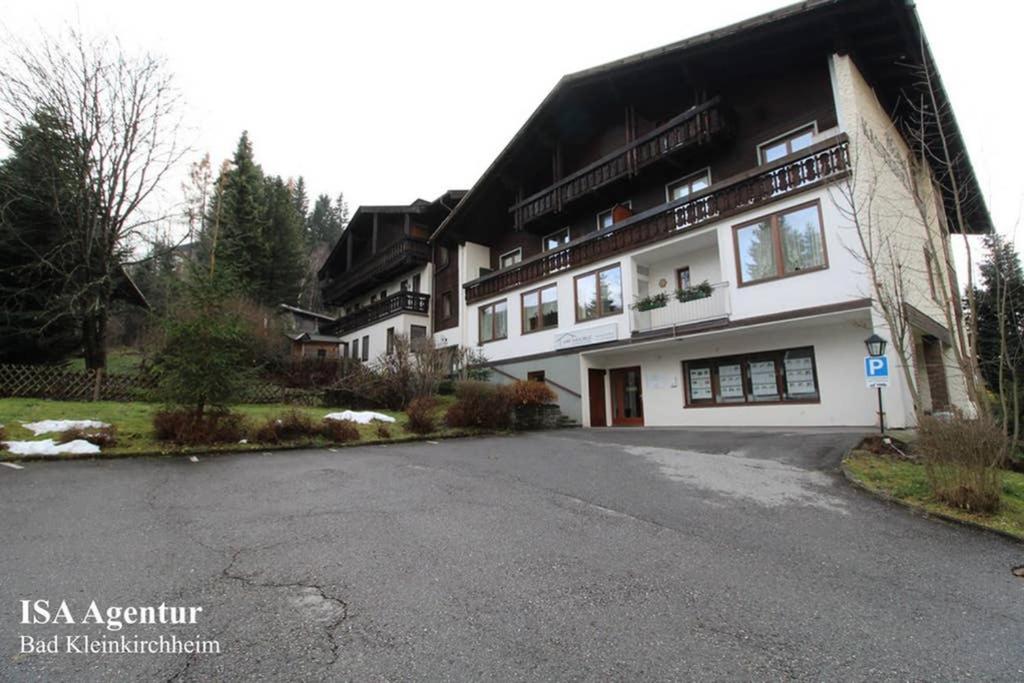 Family Apartment ENZIAN Top 9 - Bed and Breakfast