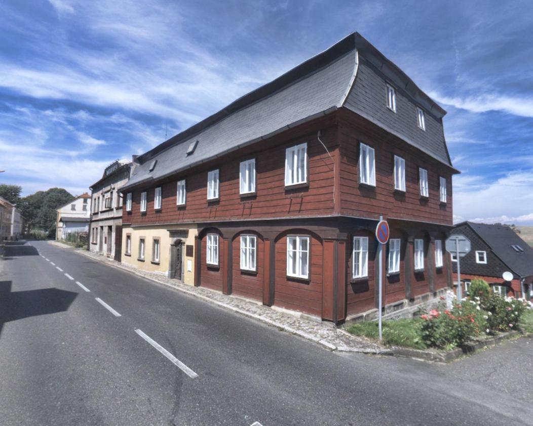 Jiřetínská chaloupka - B&B