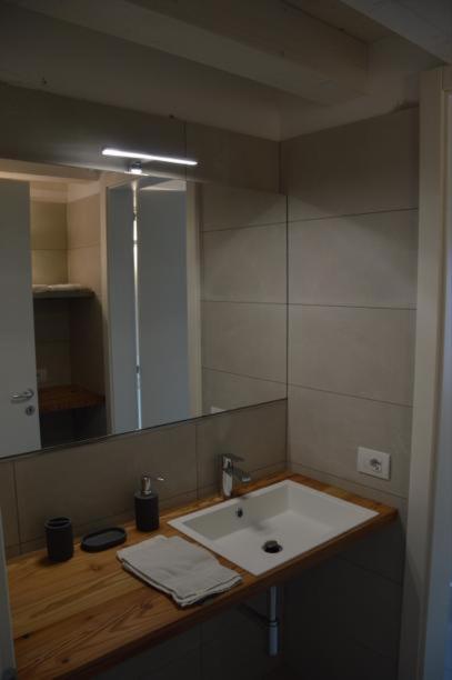 Dimora Sannicolò - Talento - Ferienwohnung Rovereto