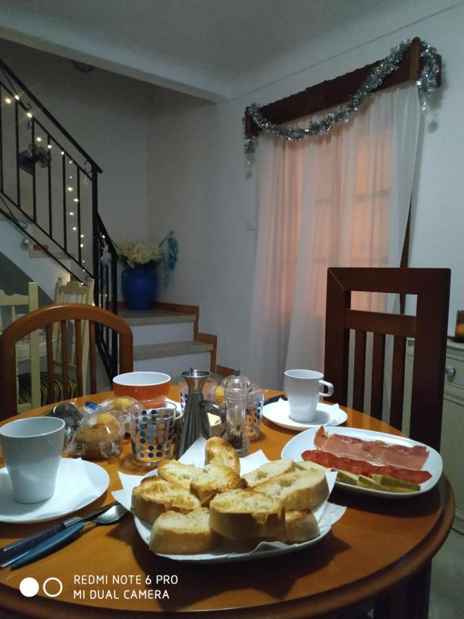 Camera Deluxe (2 Adulti + 1 Bambino)