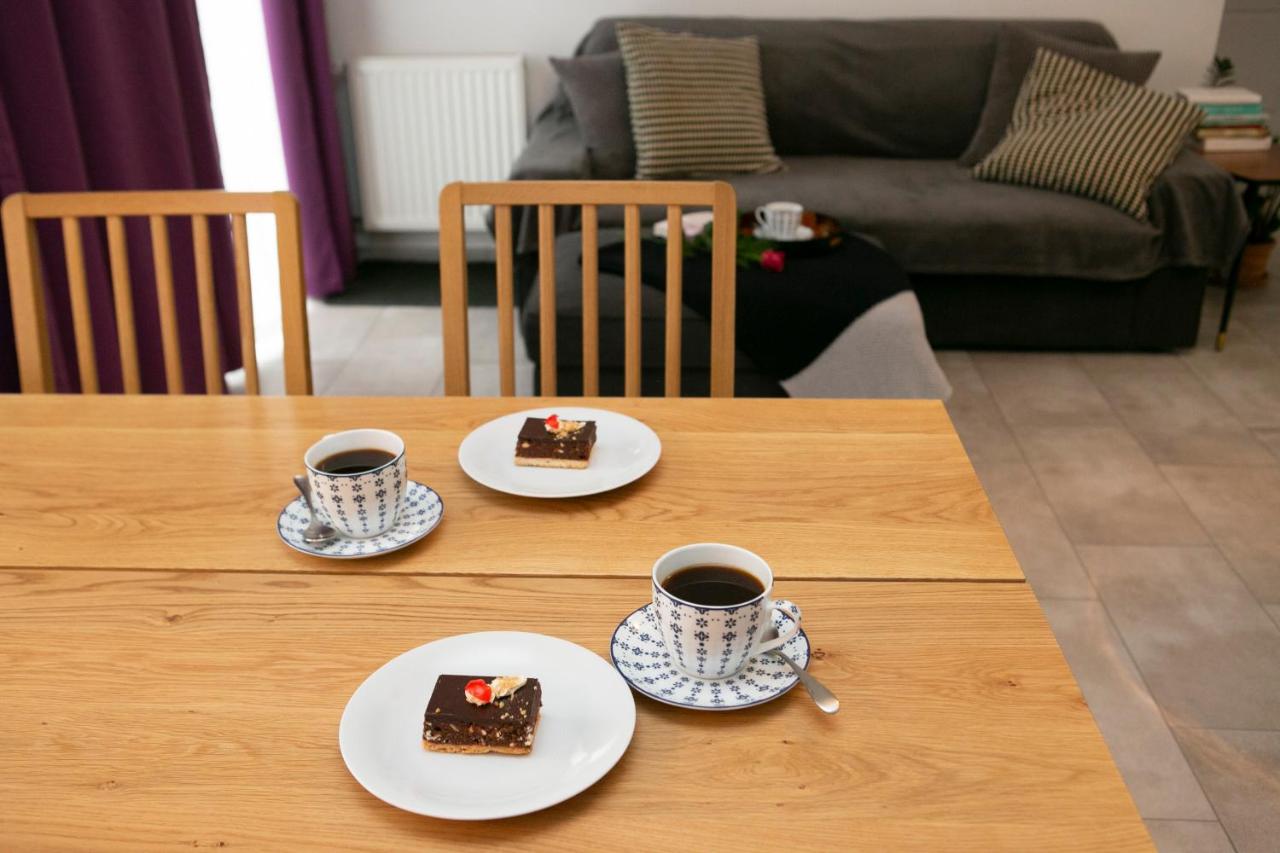 Apartamenty Lawendowy Zakątek 1 - Bed and Breakfast Opole