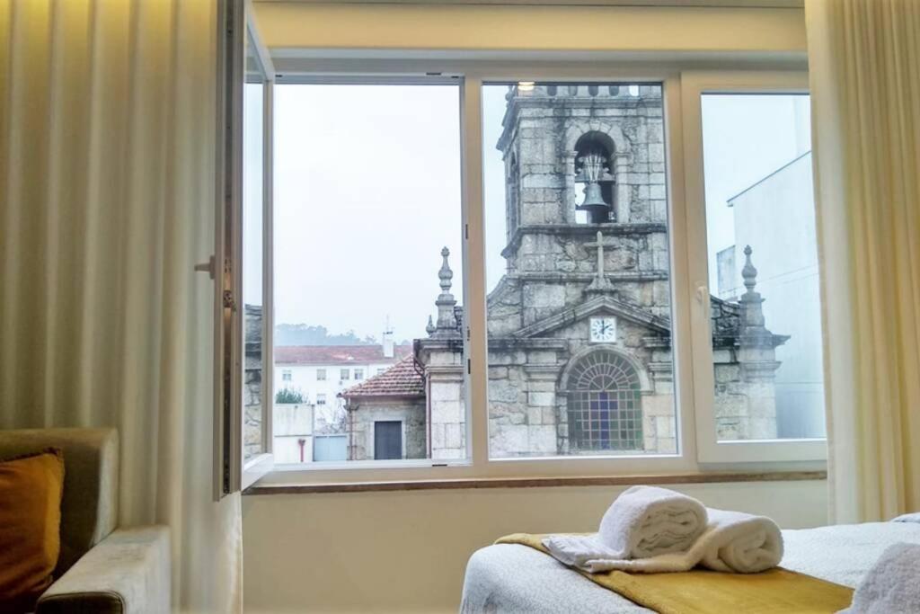 Apartment with Street View