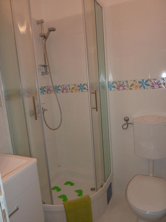 Appartement 2 Chambres avec Balcon et Vue sur la Mer