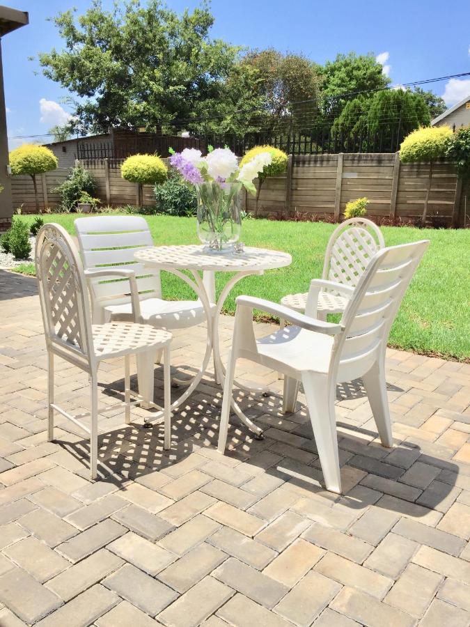 African Kingdom Guest House - Ferienwohnung Boksburg