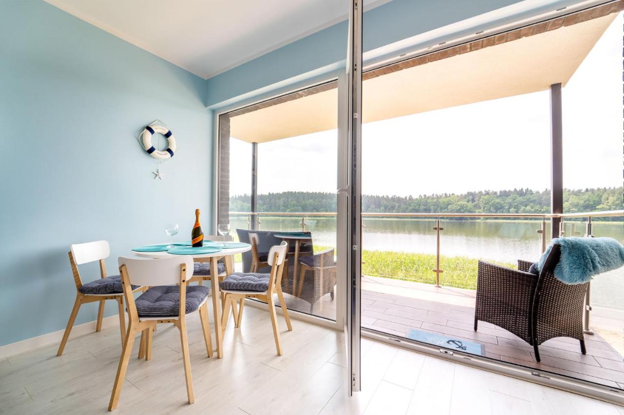 Apartment with Lake View