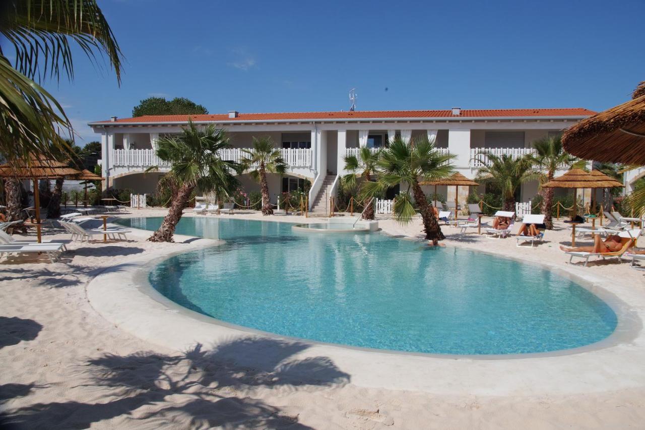 Cala Blu Residence con piscina-Centralissimo Lido di Jesolo - B&B Lido di Iesolo