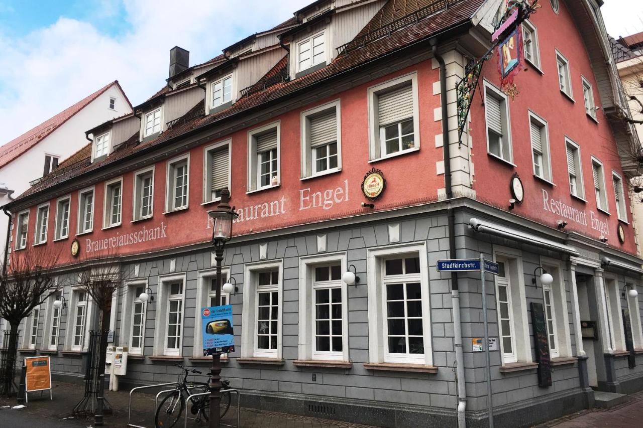 B&B Tuttlingen - Restaurant Engel am Marktplatz Tuttlingen - Bed and Breakfast Tuttlingen