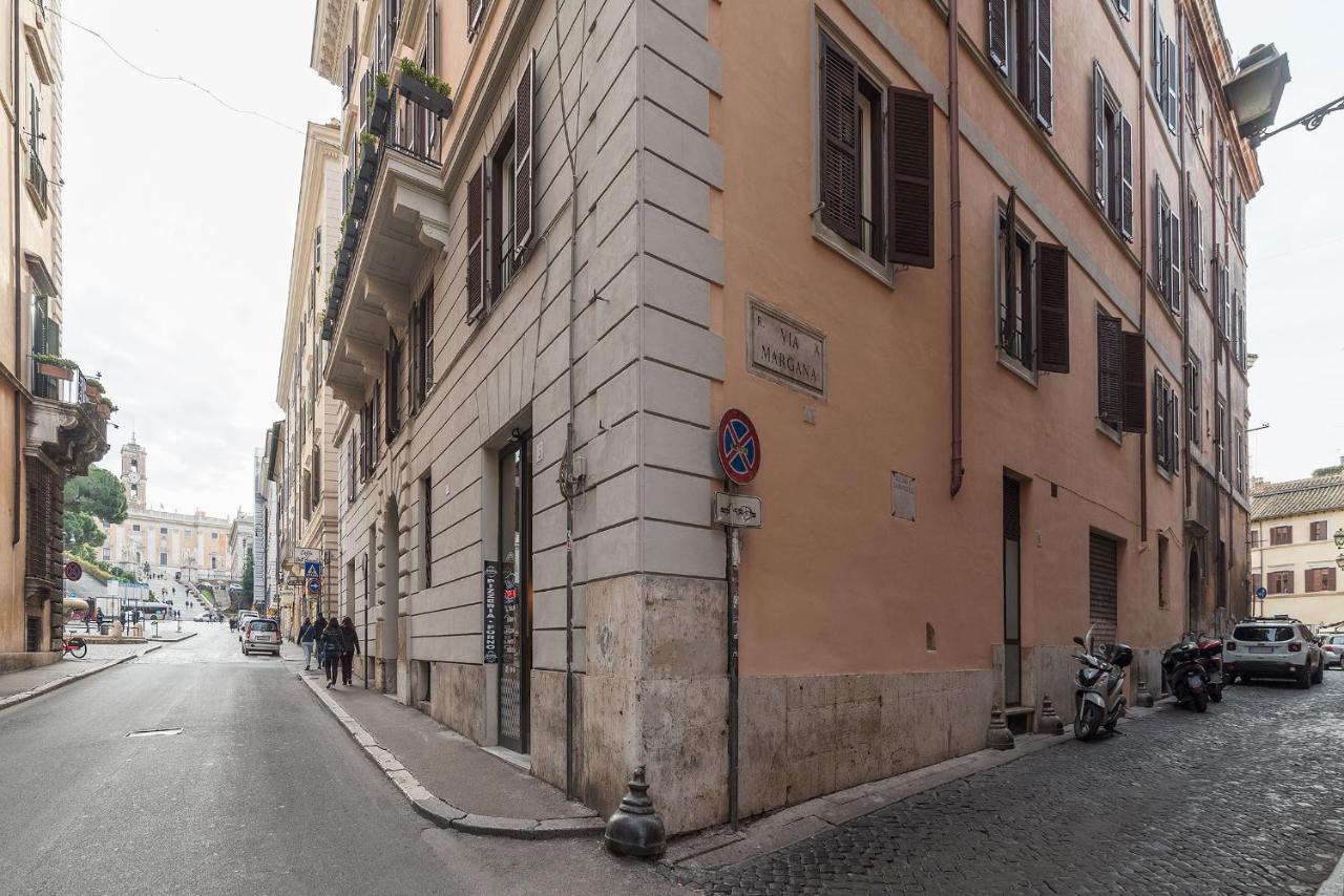 CS Piazza Venezia Apartment - Chambres d’hôtes Rome