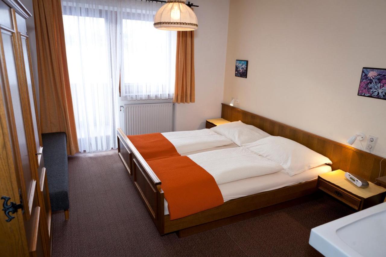 Comfort Appartement met 2 Slaapkamers en Balkon