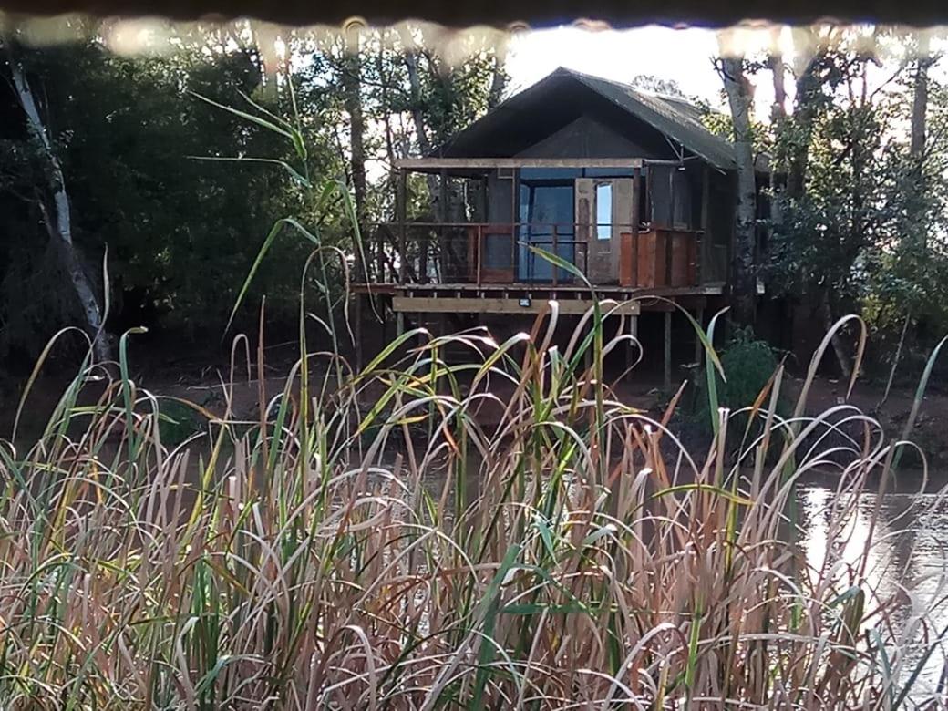 Waterlea-on-River Tented Cabins - B&B