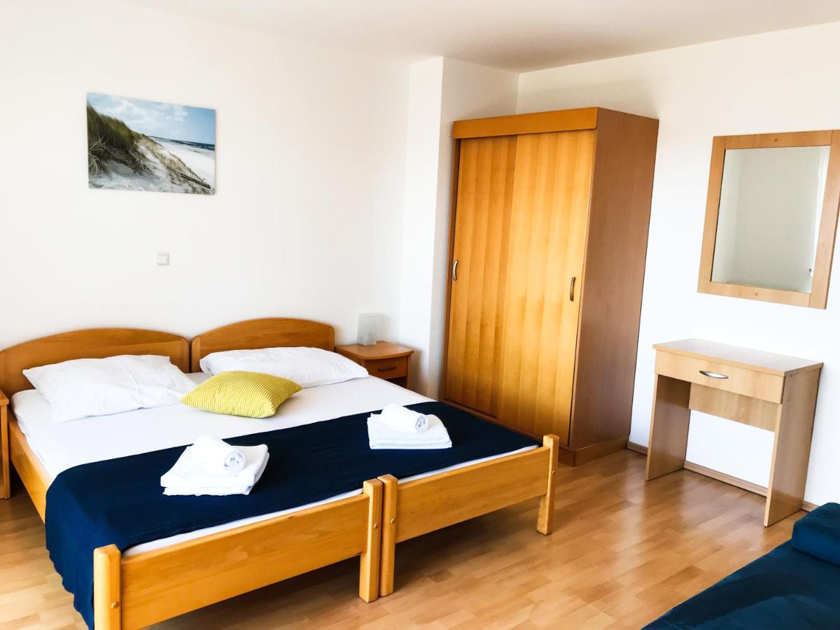 Appartamento con Vista Piscina 