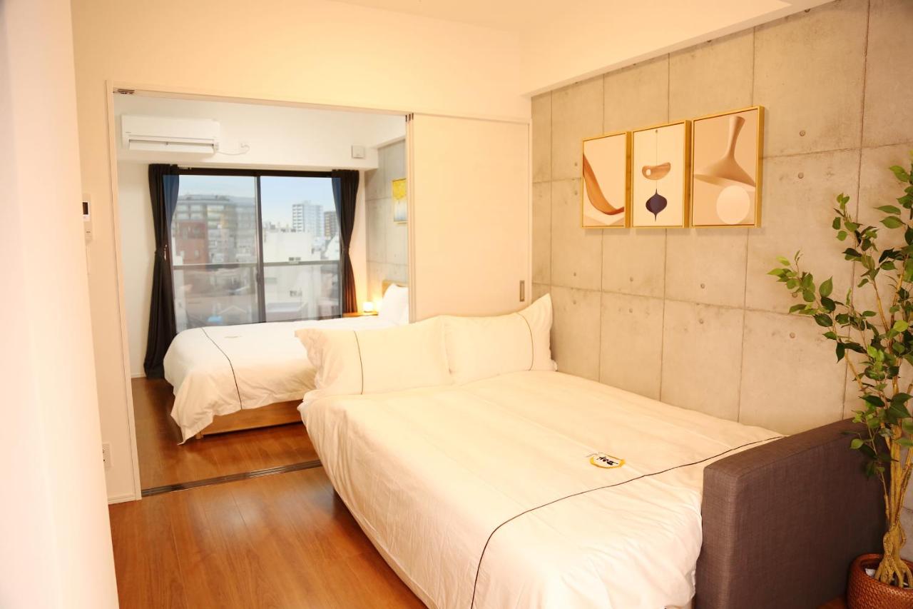 Queen Room with Balcony