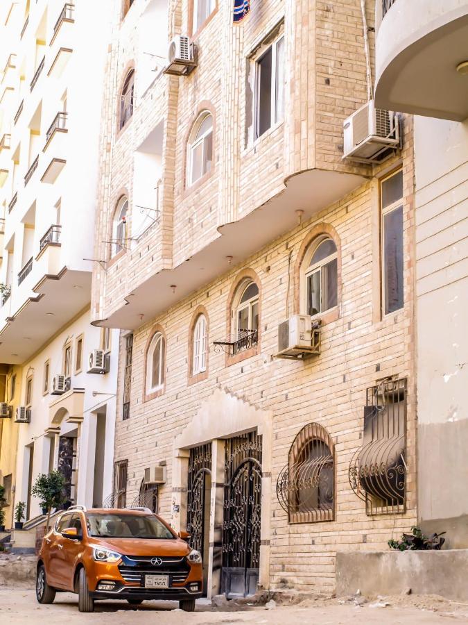 Studio Apartment with Sea View