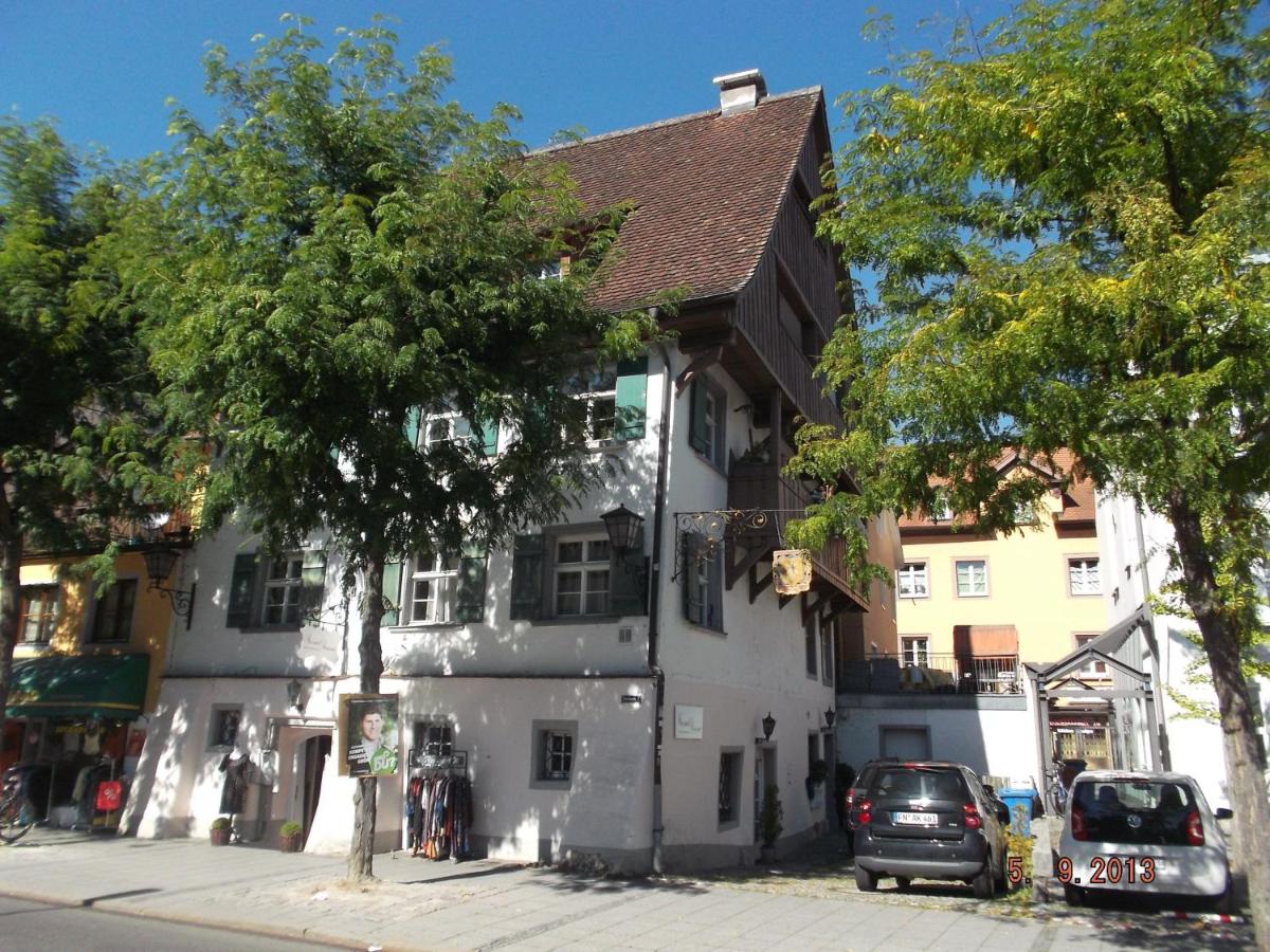 B&B Überlingen - Haus Zur Gerberei 100 m zum Bodensee - Bed and Breakfast Überlingen