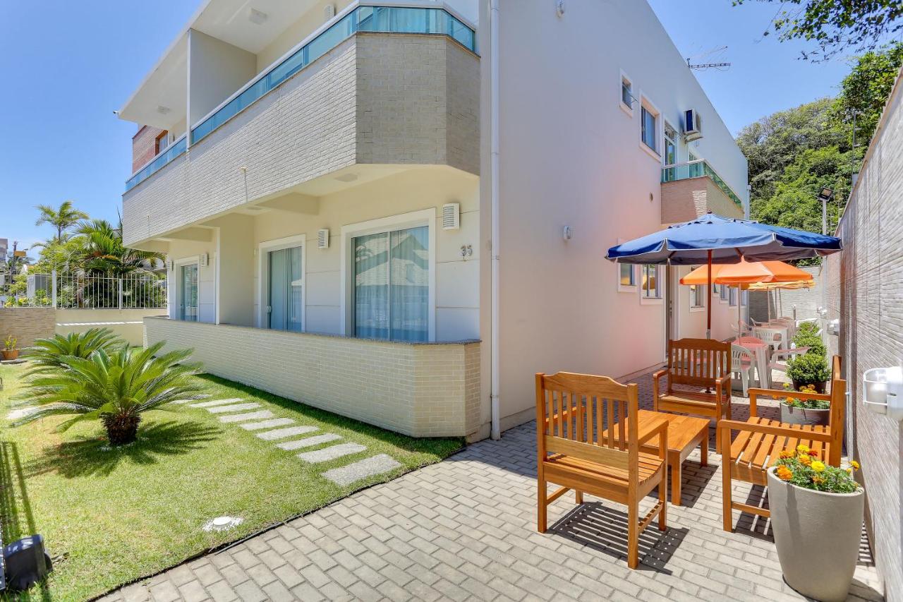 Lopes Residence uma quadra do mar Ingleses - B&B Florianópolis