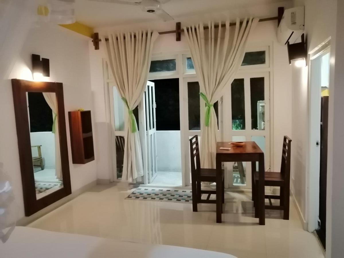 B&B Dehiwala-Mount Lavinia - Sithila Villa - Bed and Breakfast Dehiwala-Mount Lavinia