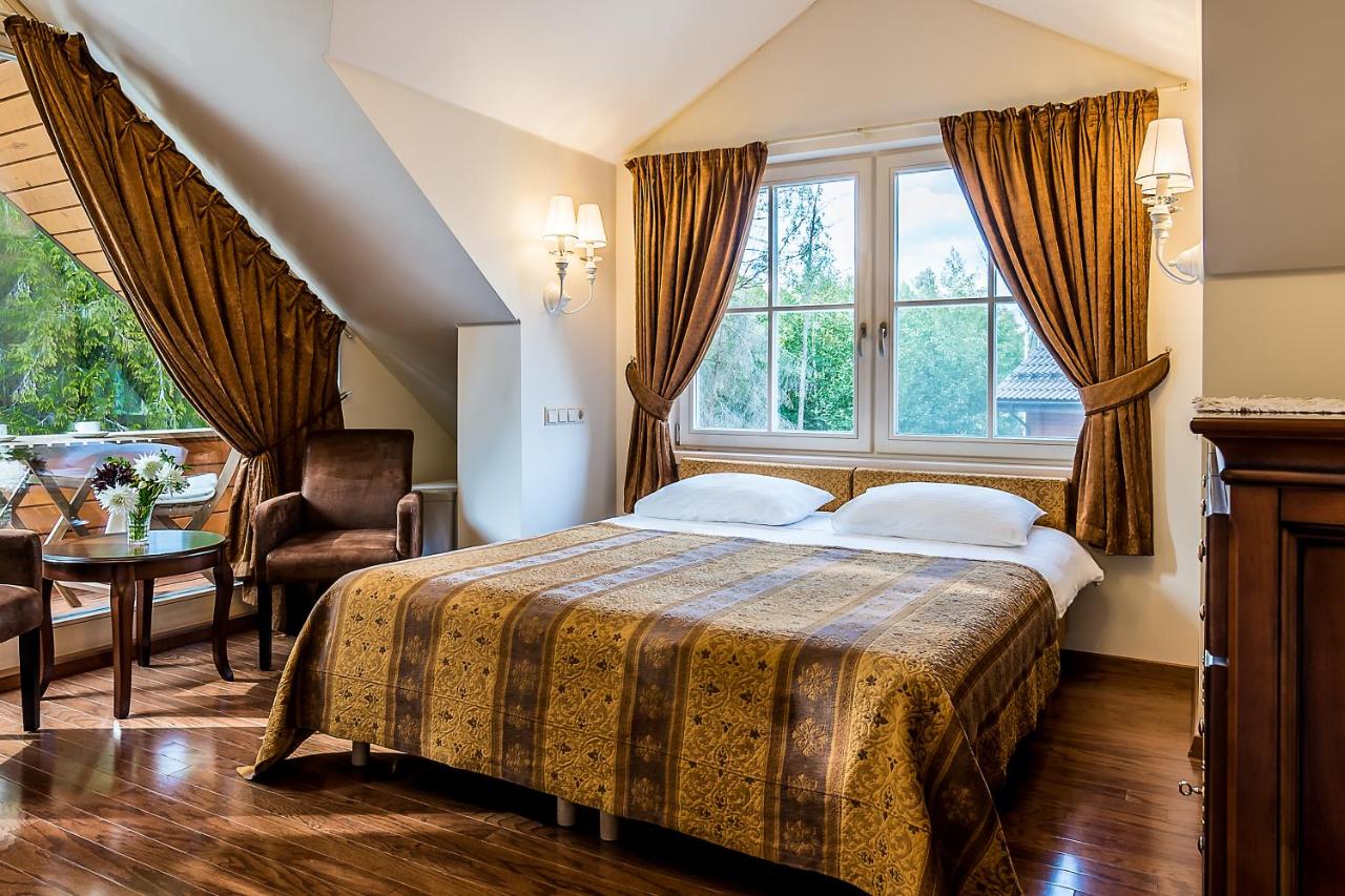 Chambre Double ou Lits Jumeaux - Vue sur Jardin