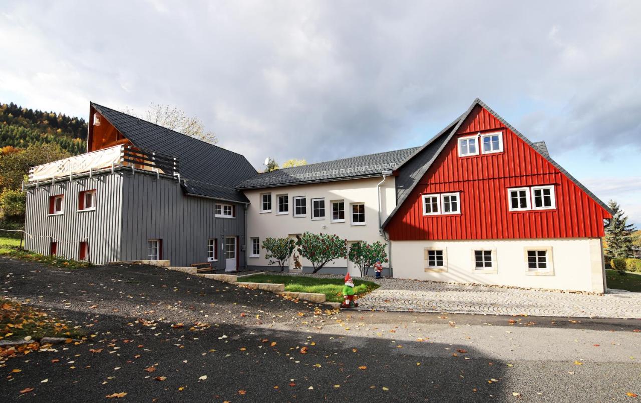 FeWo Skiheim - B&B