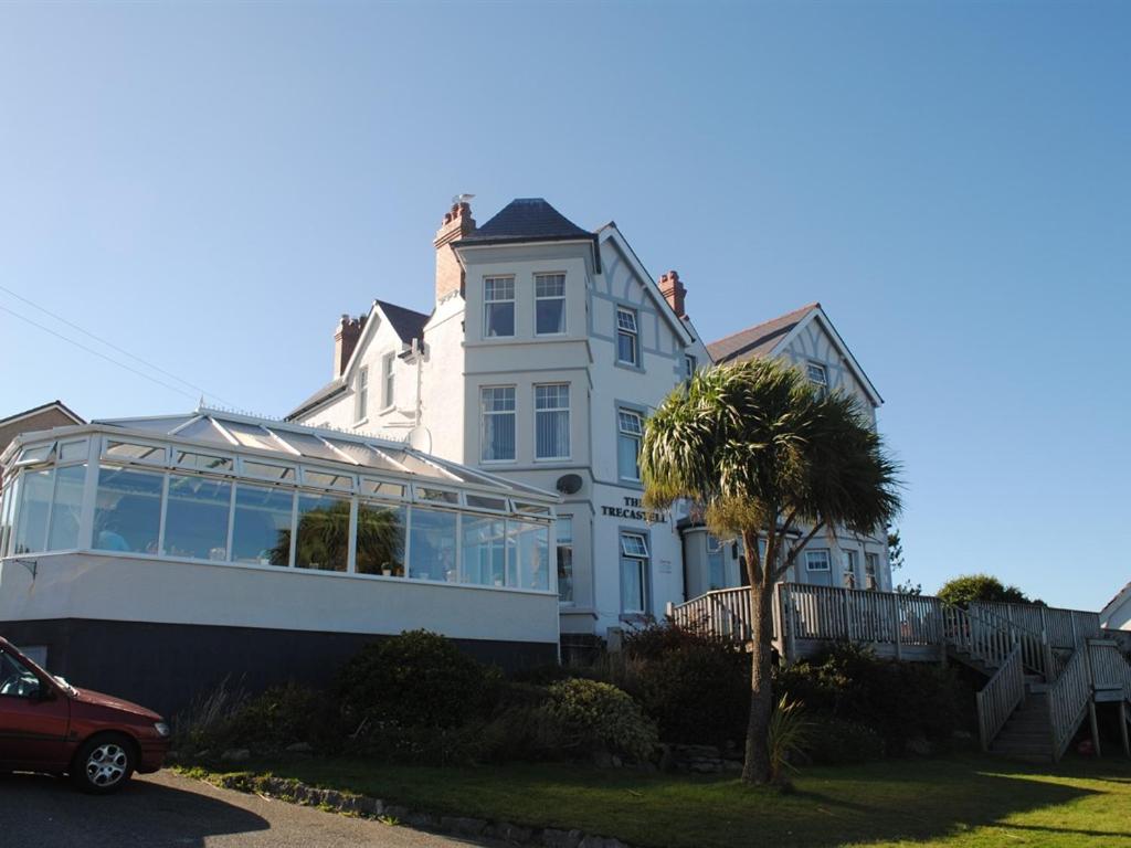 B&B Amlwch - Trecastell Hotel - Bed and Breakfast Amlwch