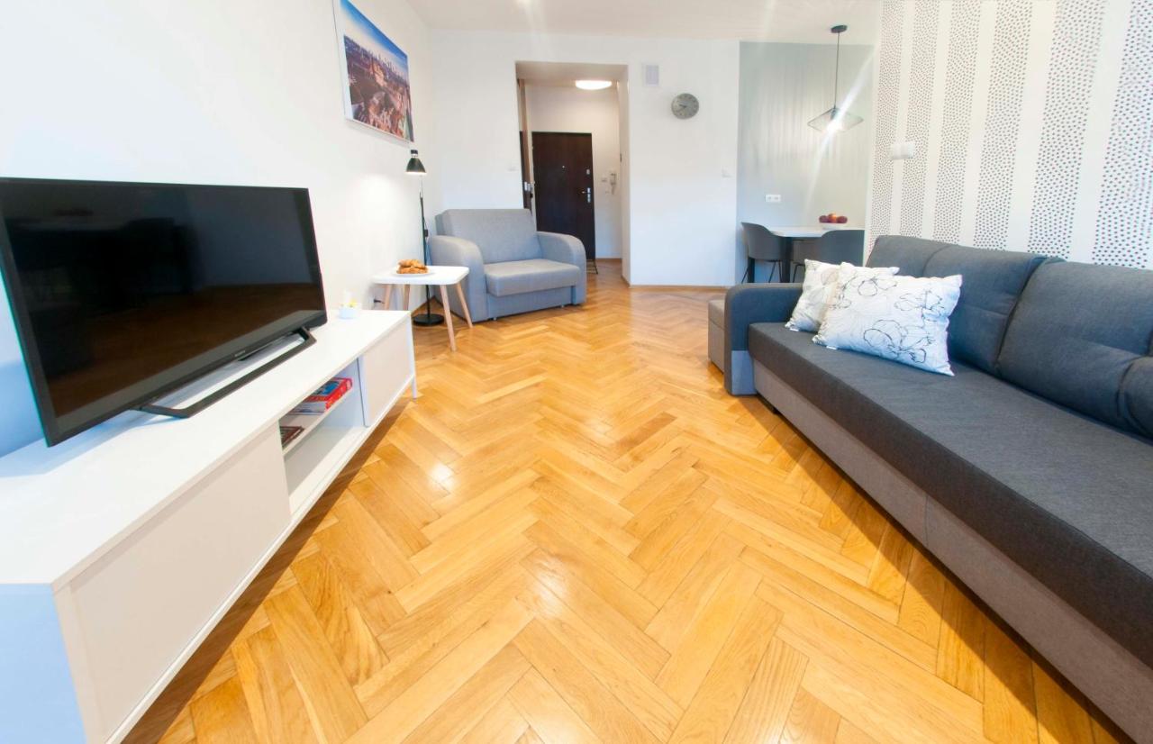 Bielańska Apartment - Ferienwohnung Warschau