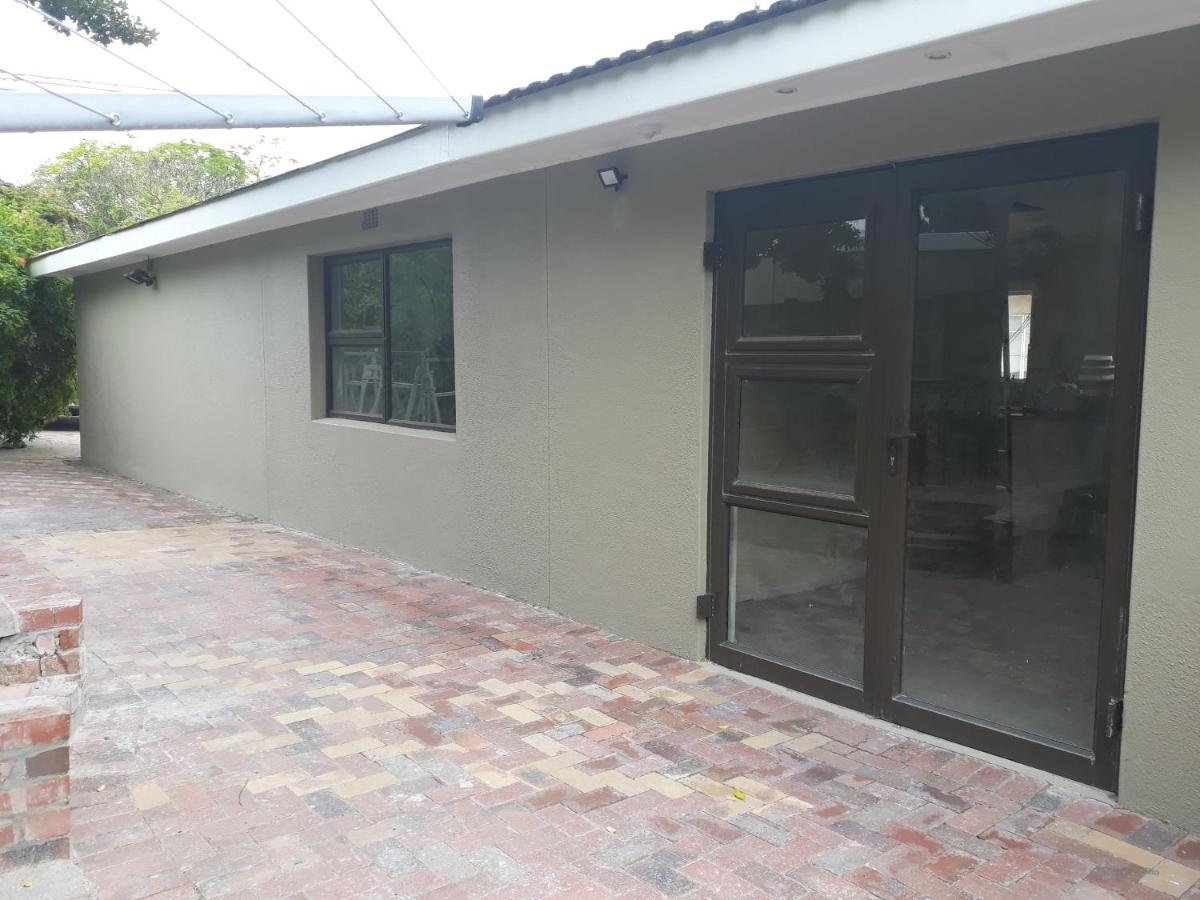 Little Elm Cottage - Bed and Breakfast Kaapstad