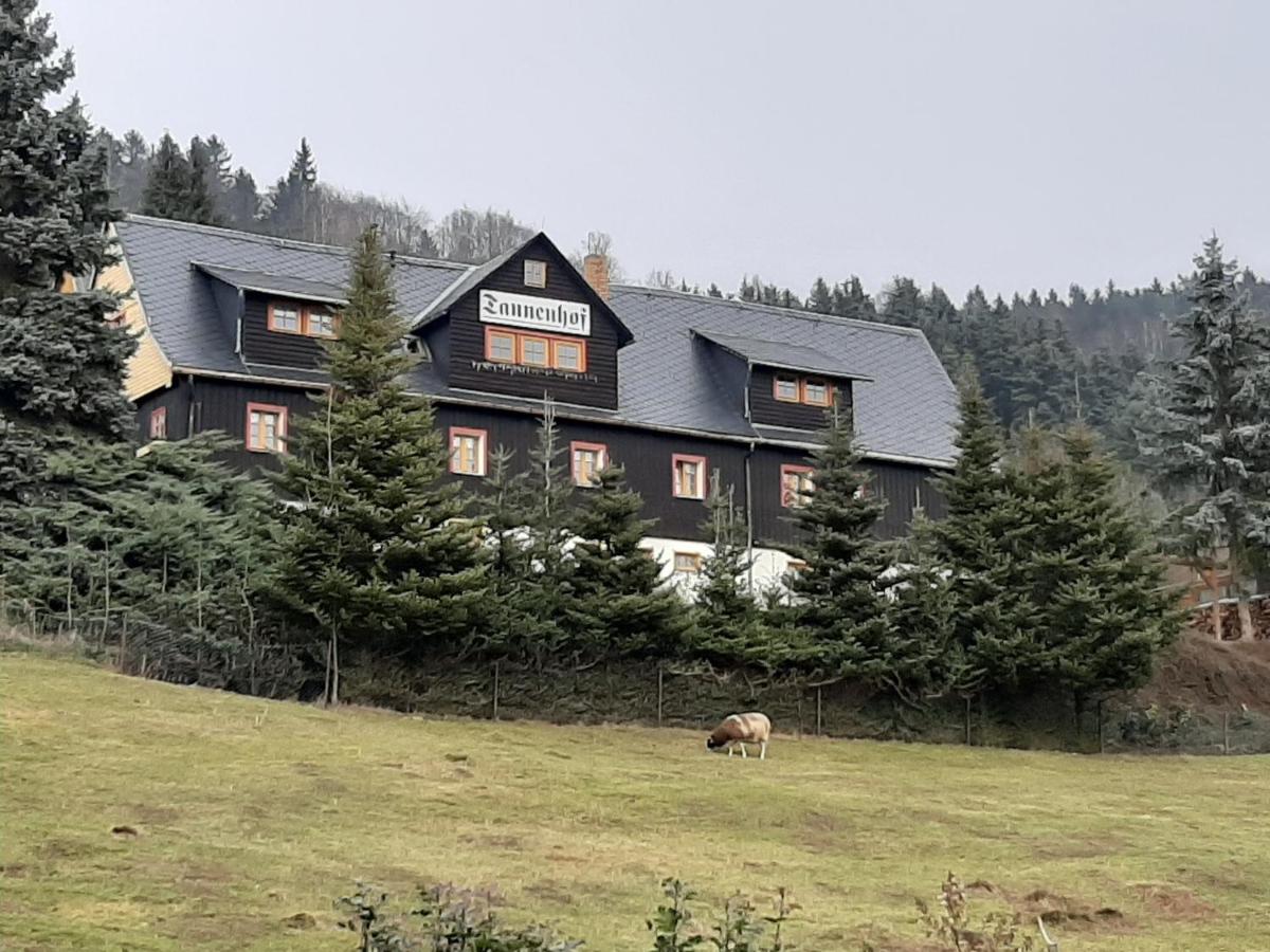 Pension Gaststätte Tannenhof - Ferienwohnung Saupsdorf