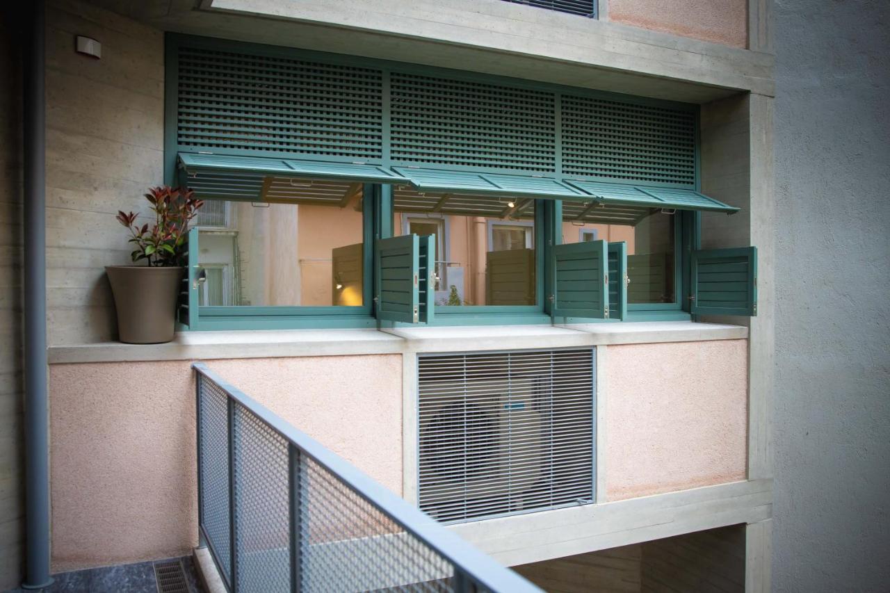 Exclusive Apartment 5th Floor
