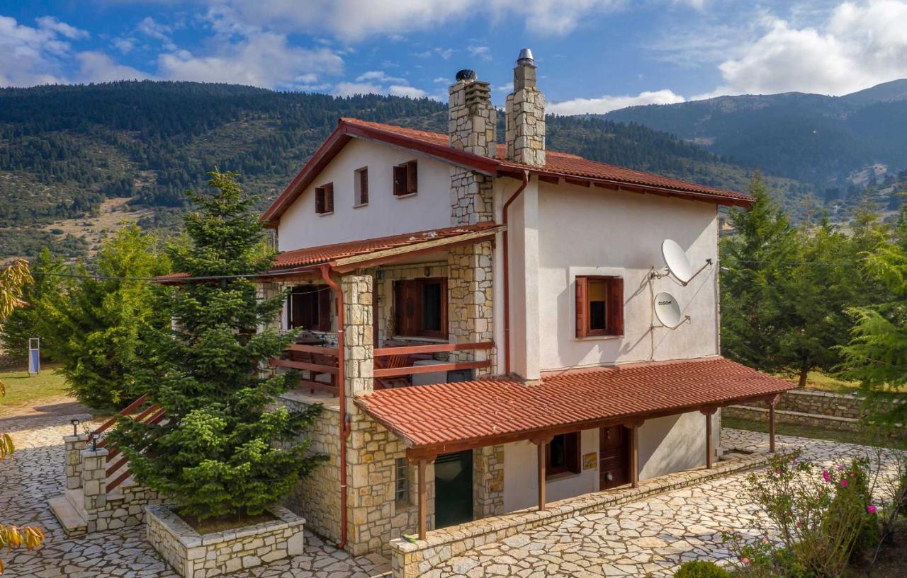 Snow Captain - B&B Arachova