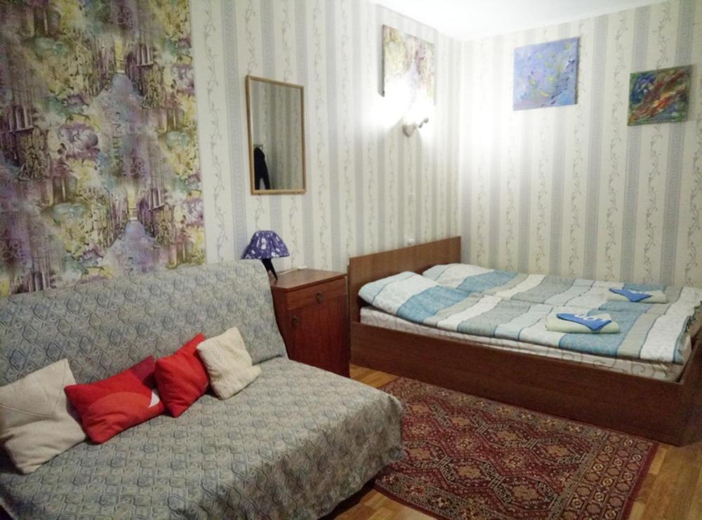 B&B Chernihiv - Апартаменты в центре (Красная площадь) - Bed and Breakfast Chernihiv