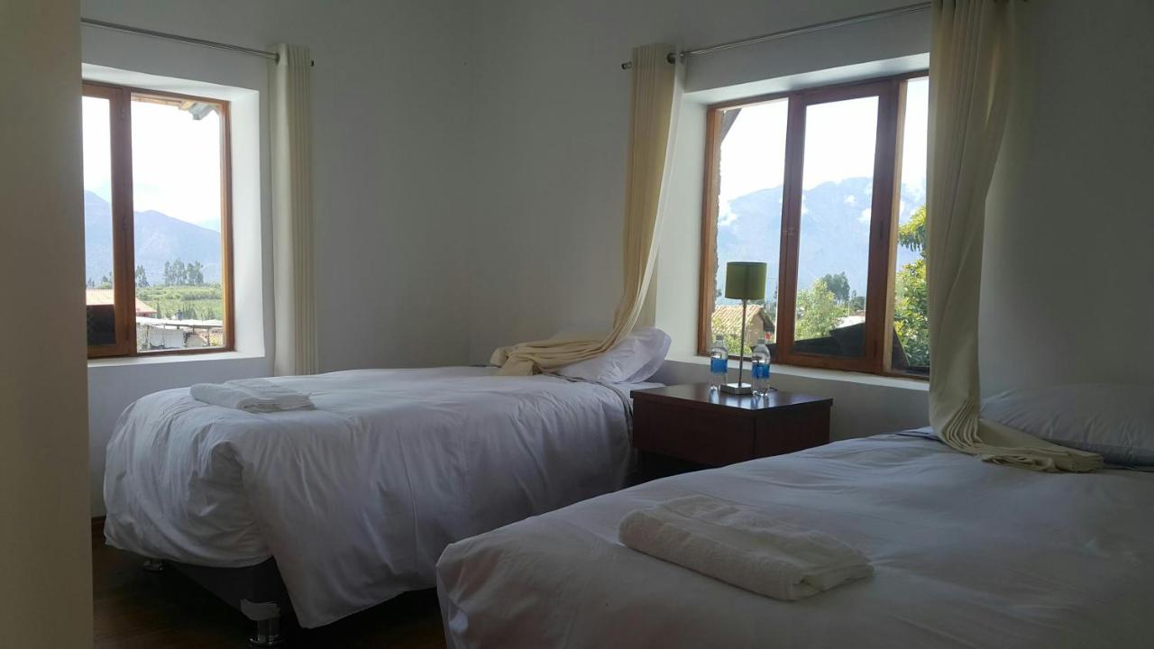 Twin Room with Private Bathroom