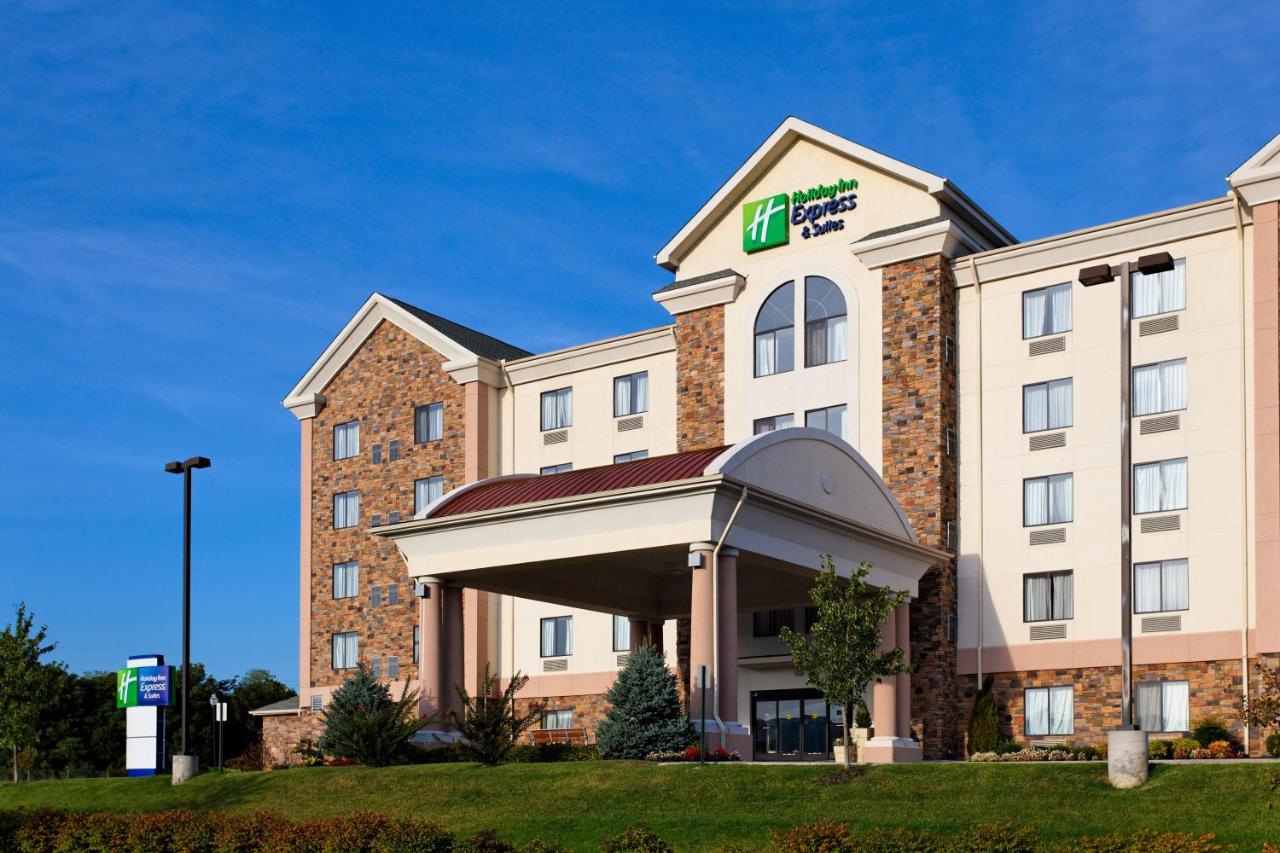 B&B Kingsport - Holiday Inn Express Hotel & Suites Kingsport-Meadowview I-26, an IHG Hotel - Bed and Breakfast Kingsport