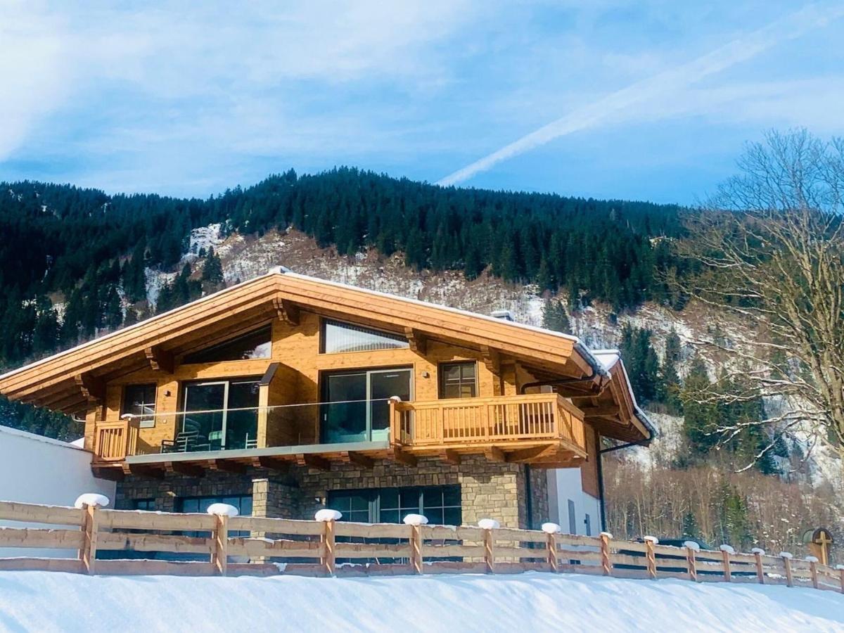 B&B Krimml - Luxurious lodge in Krimml with sauna - Bed and Breakfast Krimml