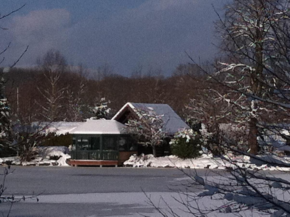 Chalet (5 Adults)