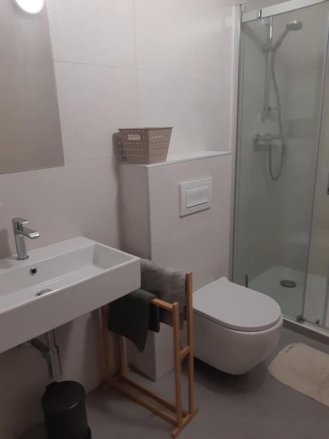 Economy One-Bedroom Apartment - Basement