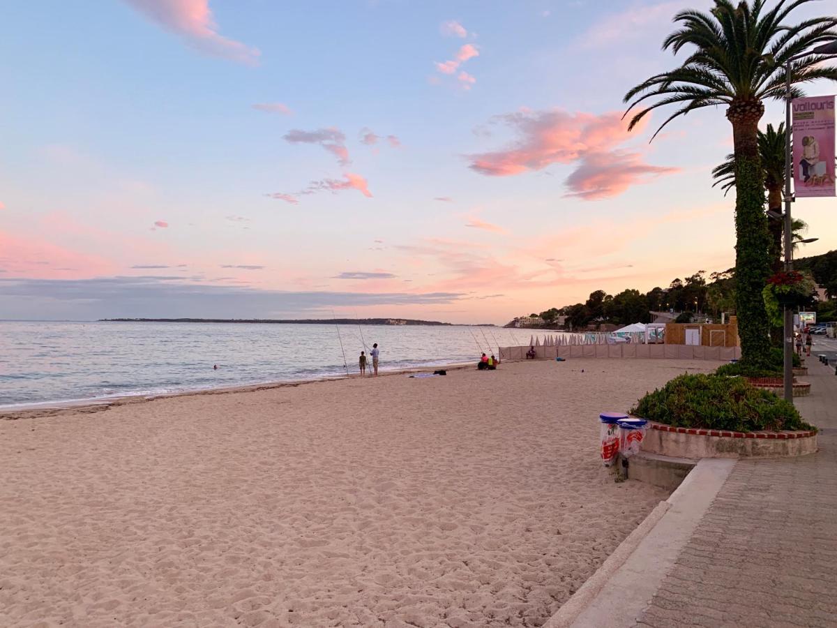 Cocoon vue Mer ☆ en face du Port de Golfe-Juan ☆ - B&B Golfe-Juan